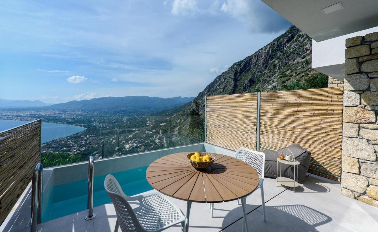 Lithos Retreat 2 Apartment กาลามาตา ภายนอก รูปภาพ