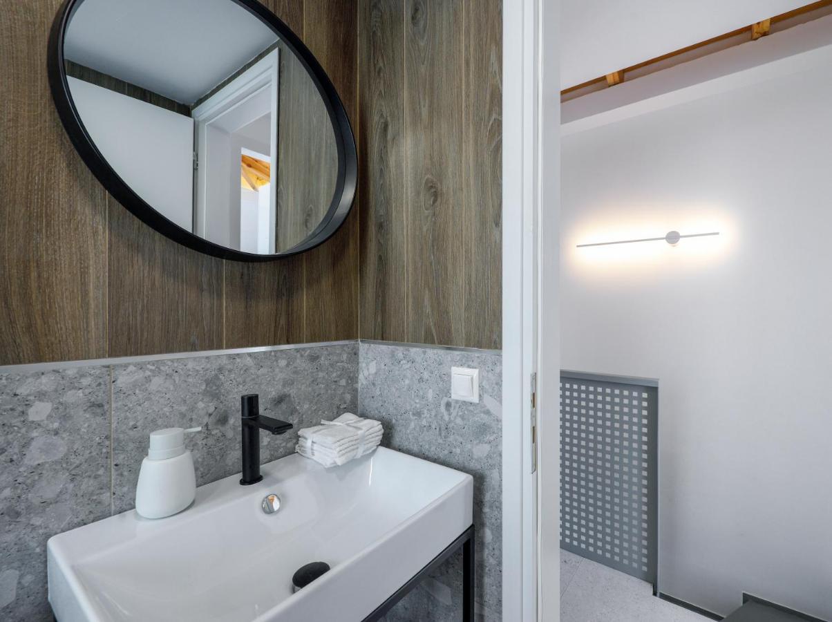 Lithos Retreat 2 Apartment กาลามาตา ภายนอก รูปภาพ