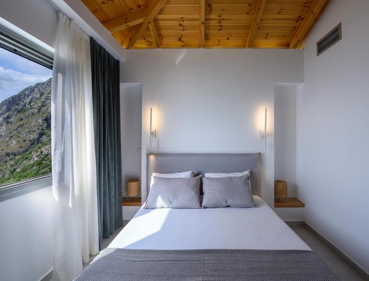 Lithos Retreat 2 Apartment กาลามาตา ภายนอก รูปภาพ